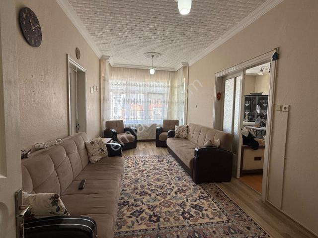 Özçelebi'den Çarşı 3+1 Teraslı Doğalgazlı Daire
