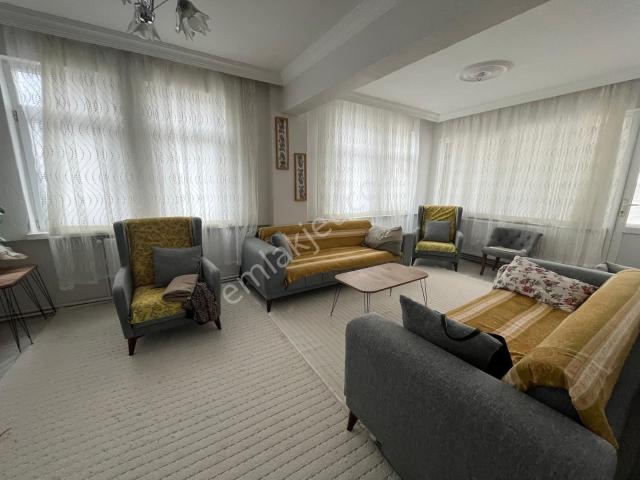 Özçelebi'den Çarşı Merkezinde Satılık Dubleks 3+1 Daire