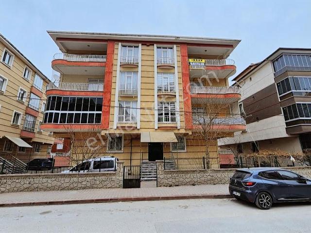 Öz Elit'den Fetih Cad.il Jandarma Karşı Satılık 4+1 Geniş Daire