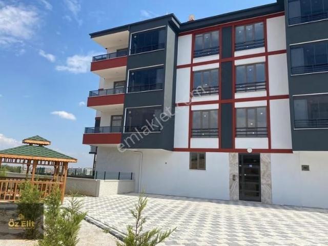 Öz Elit'den Selçuklu Selahaddin Eyyubide Satılık 3+1 Lük Daire