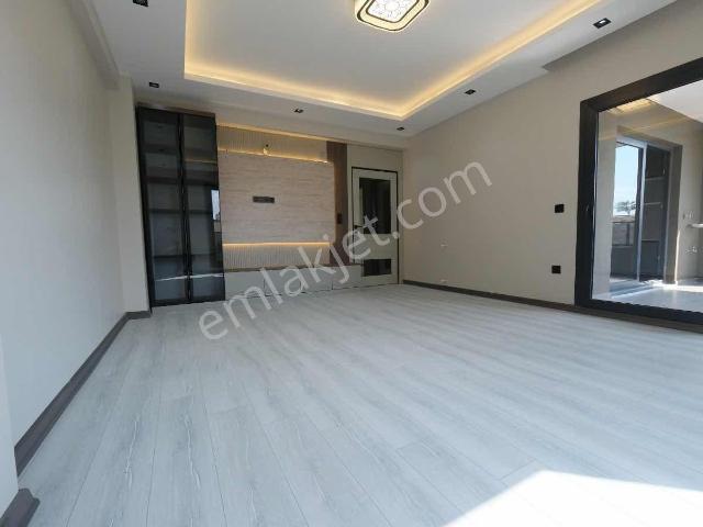 Özçelik'den Yüreğır Life Projesinde Ultra Lüx Satılık 3+1 Daire