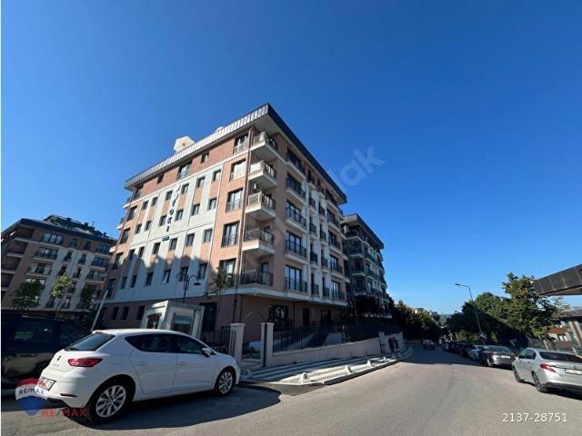 Öz Evim Sitesi'nde Kapanmaz Manzaralı 3+1 Satılık Daire
