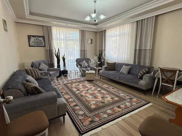 Öz Gaye Emlaktan Develi İbrahimağa Mahallesinde Satılık Daire