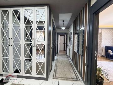 ÖZ.MAŞALLAH'DAN CADDE ÜZERİ KATTA ÇİFT BANYOLU 2+1 FIRSAT DAİRE