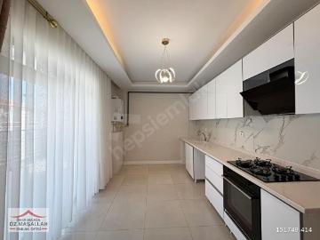 ÖZ.MAŞALLAH'DAN MERKEZİ KONUM YAPILI ARA KATTA 3+1 LÜXS DAİRE
