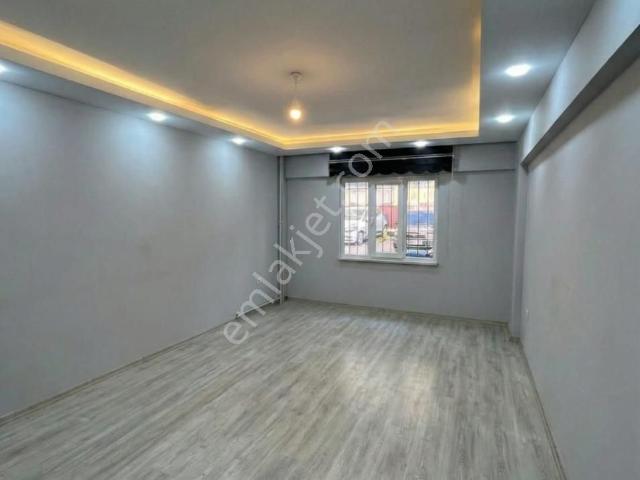 Özmecaz'dan İstiklal Mah. 2+1 Balkonlu Fırsat Home Office
