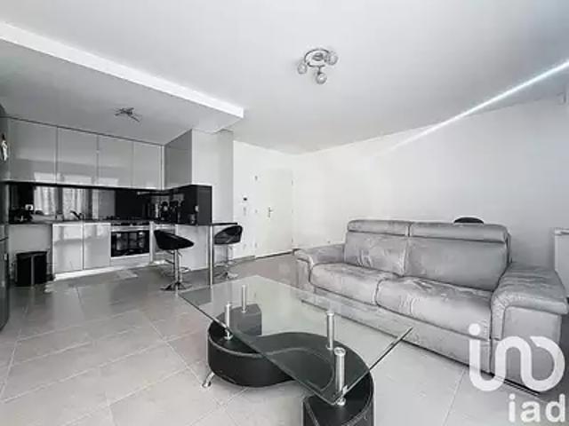 Ozoir la Ferrière 77330 Achat / Vente appartement 2 pièces t2 parking