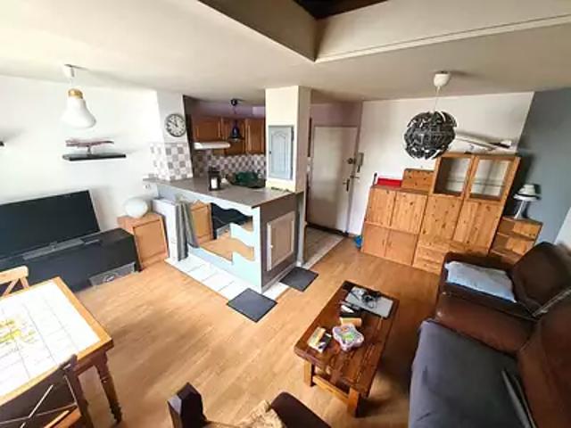 Ozoir la Ferrière 77330 Achat / Vente appartement 3 pièces t3 au dernier étage