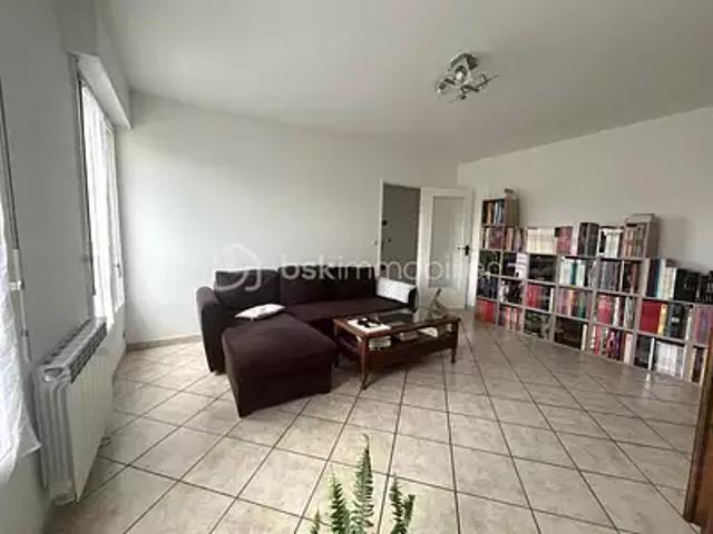 Ozoir la Ferrière 77330 Achat / Vente appartement 3 pièces t3 au dernier étage