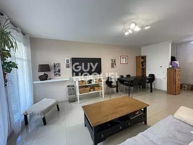 Ozoir la Ferrière 77330 Achat / Vente appartement 3 pièces t3 au dernier étage