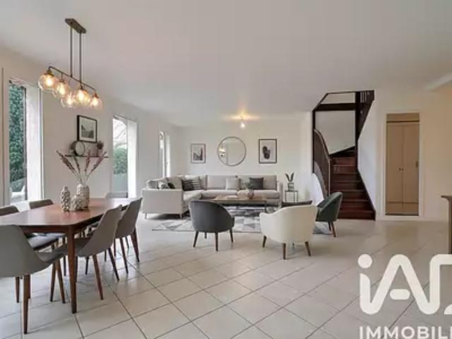 Ozoir la Ferrière 77330 Achat / Vente maison 7 pièces t7