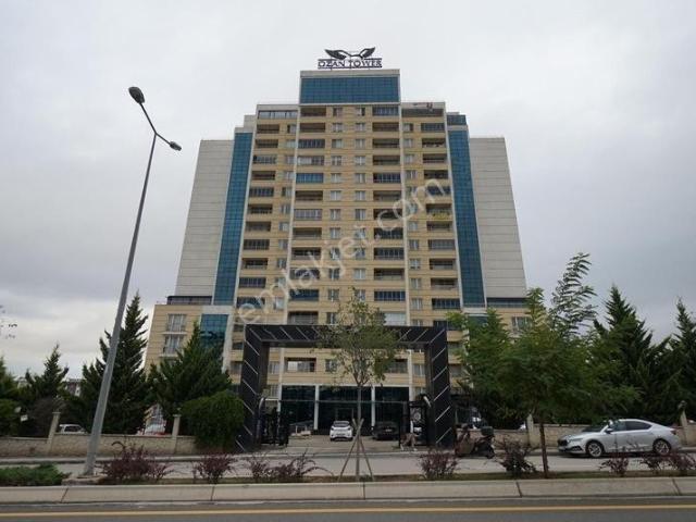 Ozan Tower Sitesinde 1+1 Boş Balkonlu