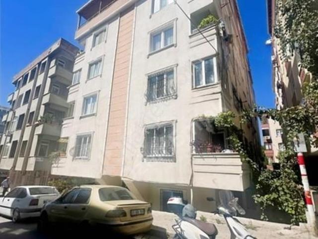 Ozan'dan Avcılar Sitelerde Caddeye Yakın Bahçe Katı Daire