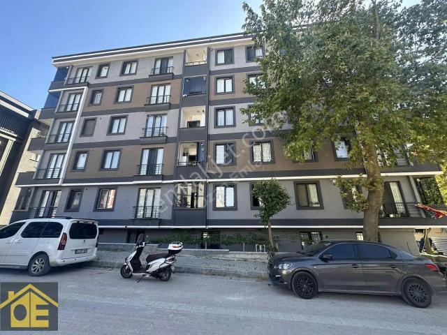 Ozan'dan Sitelerde Yeni Bina'da Kiralık 2+1 Ara Kat Daire