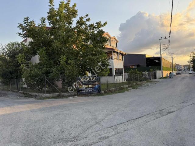Ozanlar Karaman Yolu Üzeri Geniş Bahçeli 3+1 Kiralık