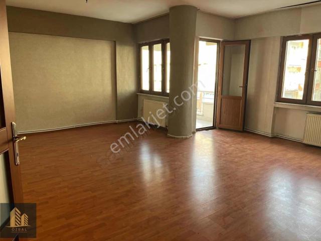 Özbal Emlak Ofis Sanat Sokağı Girişi Kiralık Daire