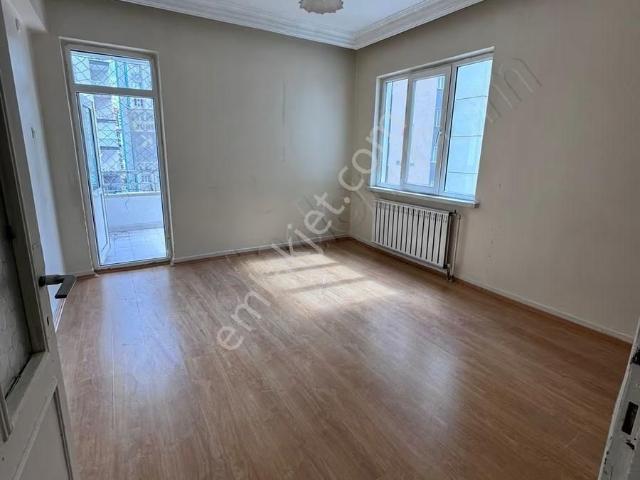 Özcan Ata'dan Mimsin Şirintepe'de Ara Kat Kiralık Daire