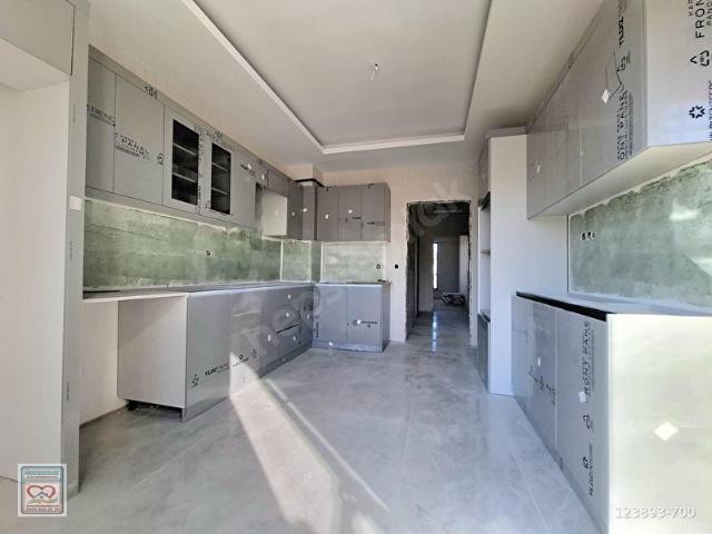 ÖZDEDE'DEN SATILIK AKINCILAR MH ARAKAT SİTE İÇİ2+1SIFIR DAİRELER
