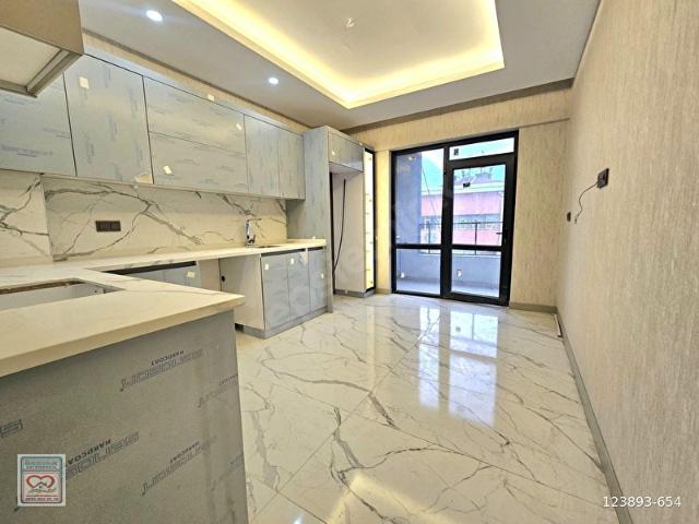 ÖZDEDE'DEN SATILIK ŞEFİKCANDA LÜXS KONSEPT FERAH 4+1 DAİRE