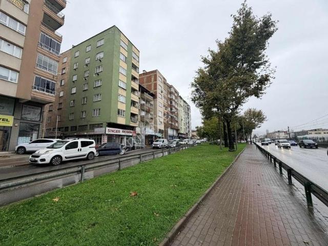 Özdemir Den Ankara Yolu Üstünde Önü Açık Daire