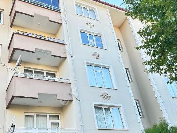 Özdemir Emlak'tan Satılık Daire