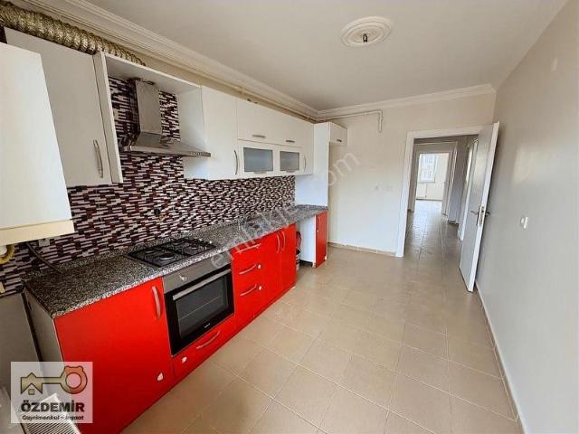 Özdemir'den Edirne Medrese Alibey Mah. Kiralık 3+1 Daire