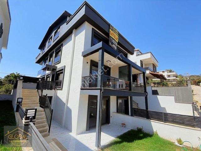 Özdere De Eşyasız Devamlı Kiralık Sıfır Lüks Villa