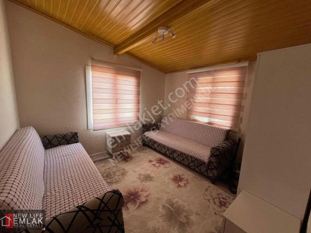 Özdere Orta Mahalle'de Devamlı Kiralık Eşyalı Teraslı Daire