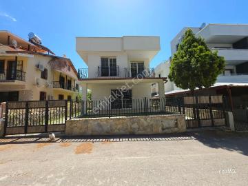 Özdere Çukuraltı Merkezde Geniş Odalı 3+1 Villa