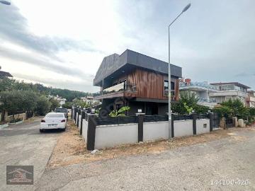 Çukuraltı, Menderes, İzmir ili, Ege Bölgesi