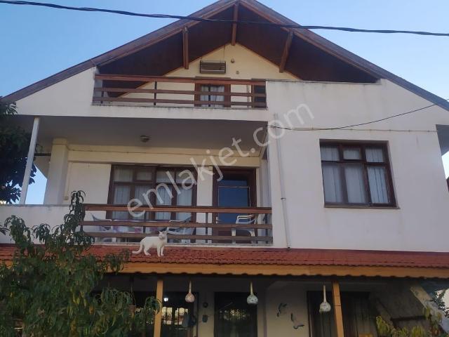 Özdere'de Denize 50 Metre 1.kat Geniş Ve Ferah 2+1 Daire