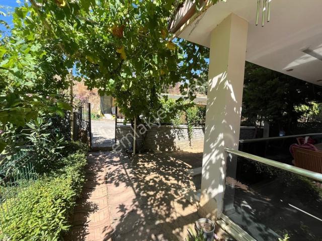 Özderede Denize Sıfır Villa