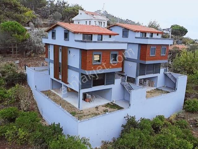 Özdere'nin En Sakin Bölgesi Deniz Manzaralı 5+1 Villası