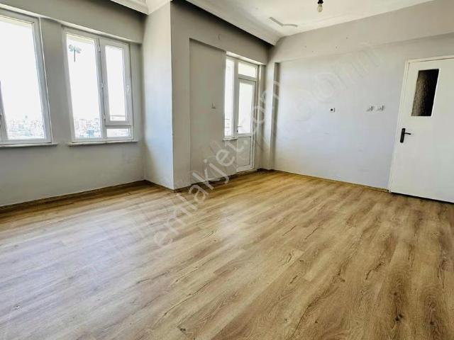Özdoğan Emlaktan Aktoprakta 3+1 150m2 Asansörlü Manzaralı Daire