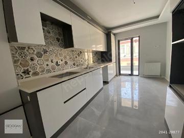 ÖZDOĞAN GRUP'DAN GÜNEŞEVLER'DE 4+1 SIFIR COK GENİŞ ACİL SATILIKTIR.