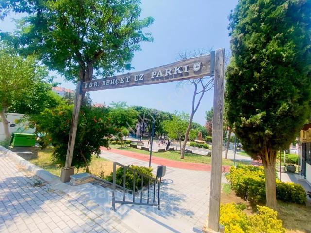 Özel Türk Koleji Yakını, Park Cepheli Ara Kat Kiralık Daire
