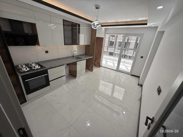 ÖZEN'DEN SİTE İÇERİSİNDE KAT VE CEPHE SEÇENEKLERİYLE 3+1LÜXDAİRE