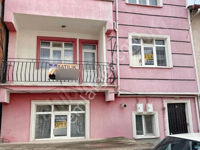 Özgü Gayrimenkul'den Cumhuriyet'te 3 Katlı Yapılı Müstakil Bina
