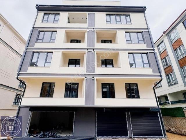 Özgü İnvest'ten Dumlupınar'da Şahsi Garajlı Lüks 3+1 Daire
