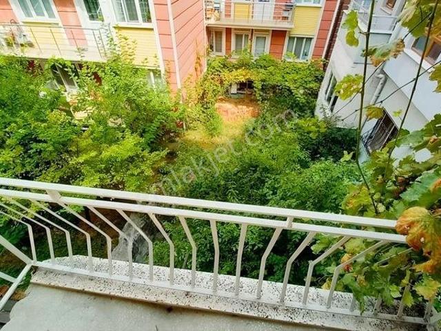 Özgü'den Fatihte Kiralık 3+1