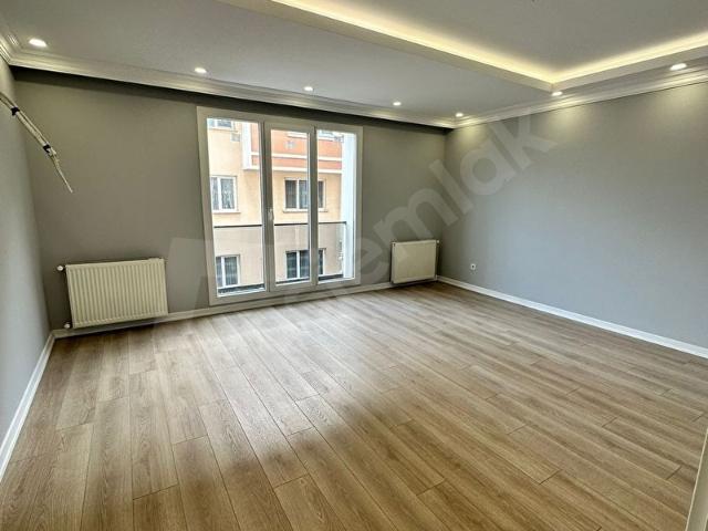ÖZGÜL'DEN KALE AVM TRAMVAY DİBİ 180 M2 DUBLEX 4+1 SIFIR BOŞ
