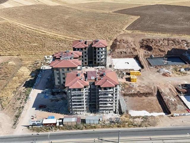ÖZGÜN'DEN 71 EVLER MAHALLESİ MÜKEMMEL KONUMDA 2+1 DAİRE