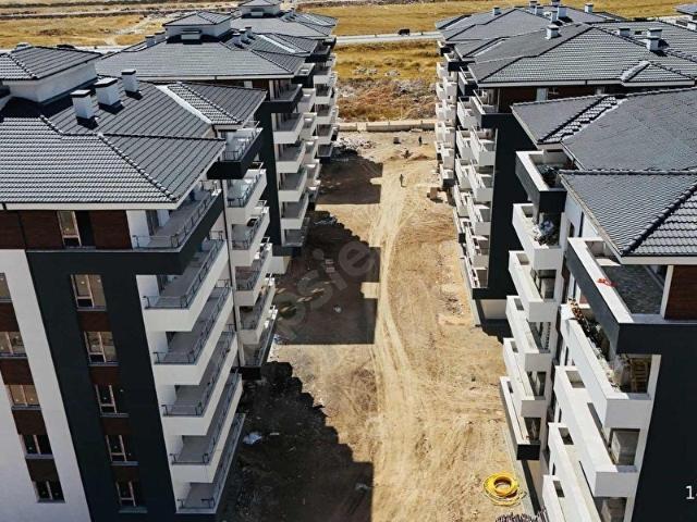 ÖZGÜN'DEN 71 EVLER MH MÜKEMMEL KONUM SİTE İÇİ 3+1 DAİRE