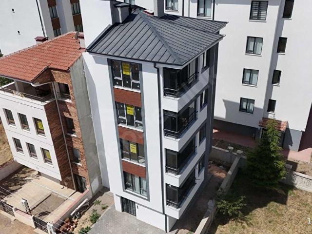 ÖZGÜN'DEN ŞEHİR HASTANESİ YAKINI 2+0 DAİRELER