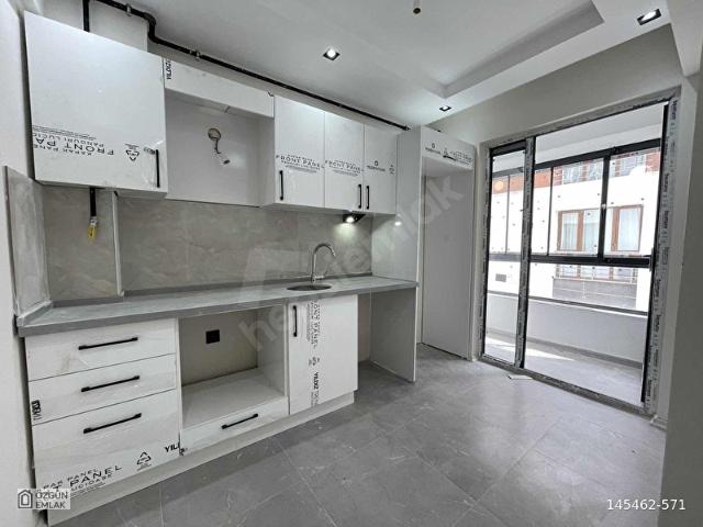 ÖZGÜN'DEN ŞİRİNTEPE MAHALLESİ CADDE ÜSTÜ 2+0 DAİRE