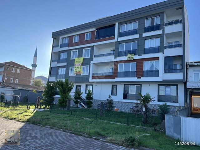 ÖZGÜR YAPI'DAN YAKAKENT SAHİLDE DENİZE SIFIR UYGUN 2+1 DAİRE