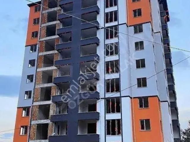 Özgür Emlak'tan Kule Rezidans'ta Fırsat Daire