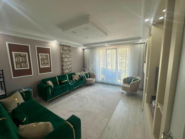 Özgür İnşaat'tan Hadımköy Mah 2+1 100m2 Krediye Uygun Arakat Daire