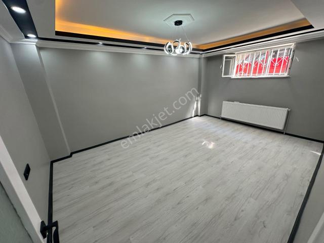 Özgür İnşaat'tan İsmetpaşa Mah 2+1 85m2 Bahçe Katı Daire