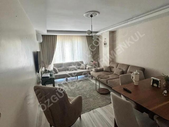 Özgürce Gyd'den Emek Mahallesi 3+1 Asansörlü Geniş Daire